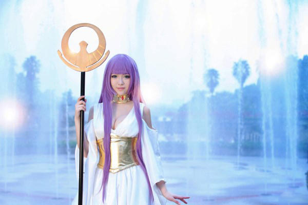 圣斗士星矢雅典娜cos逆天巨乳太诱惑